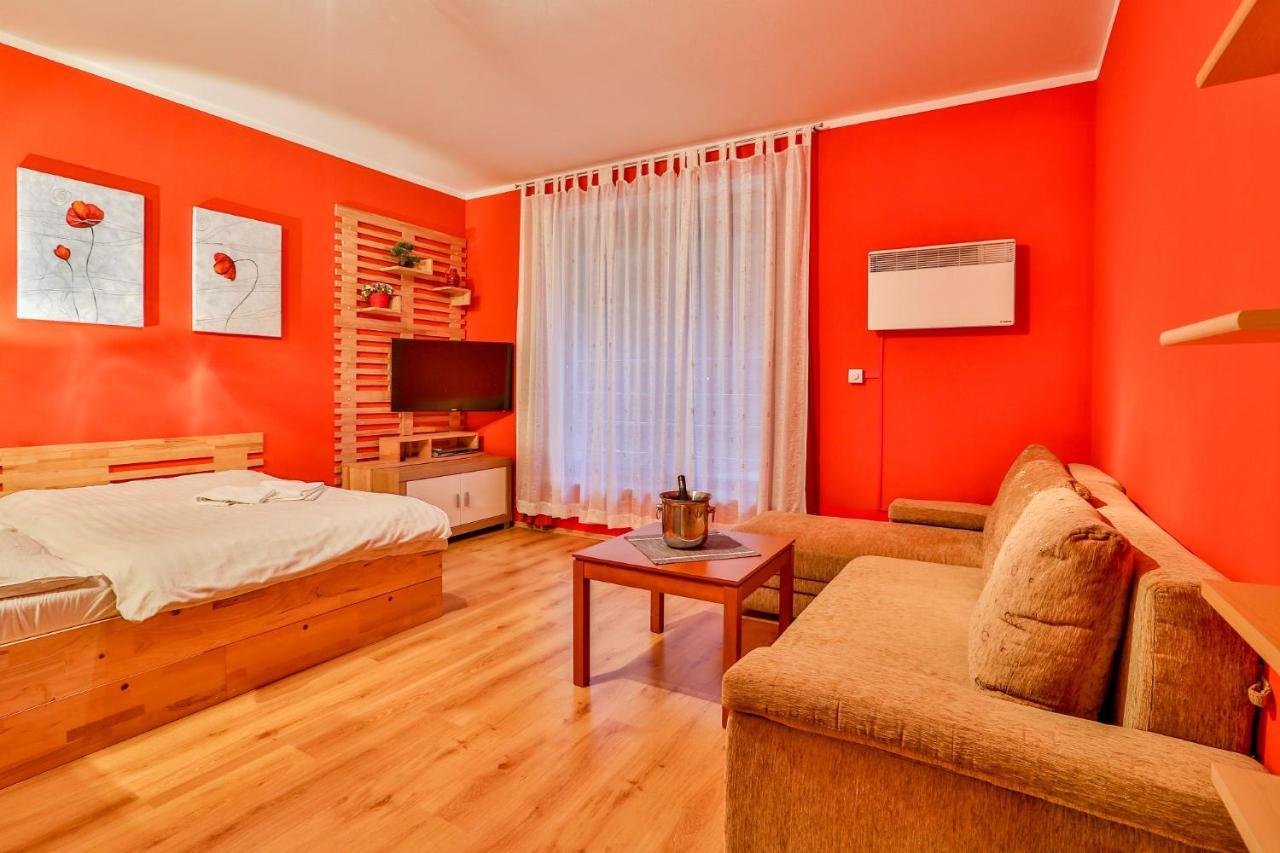Apartmanovy Dom Fatrapark 1 S Wellness - Hlavna Recepcia Ruzomberok Buitenkant foto