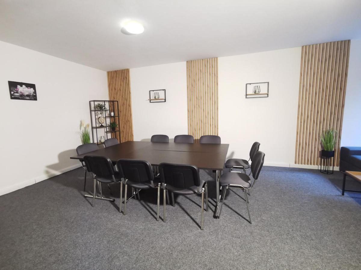 Apartmanovy Dom Fatrapark 1 S Wellness - Hlavna Recepcia Ruzomberok Buitenkant foto