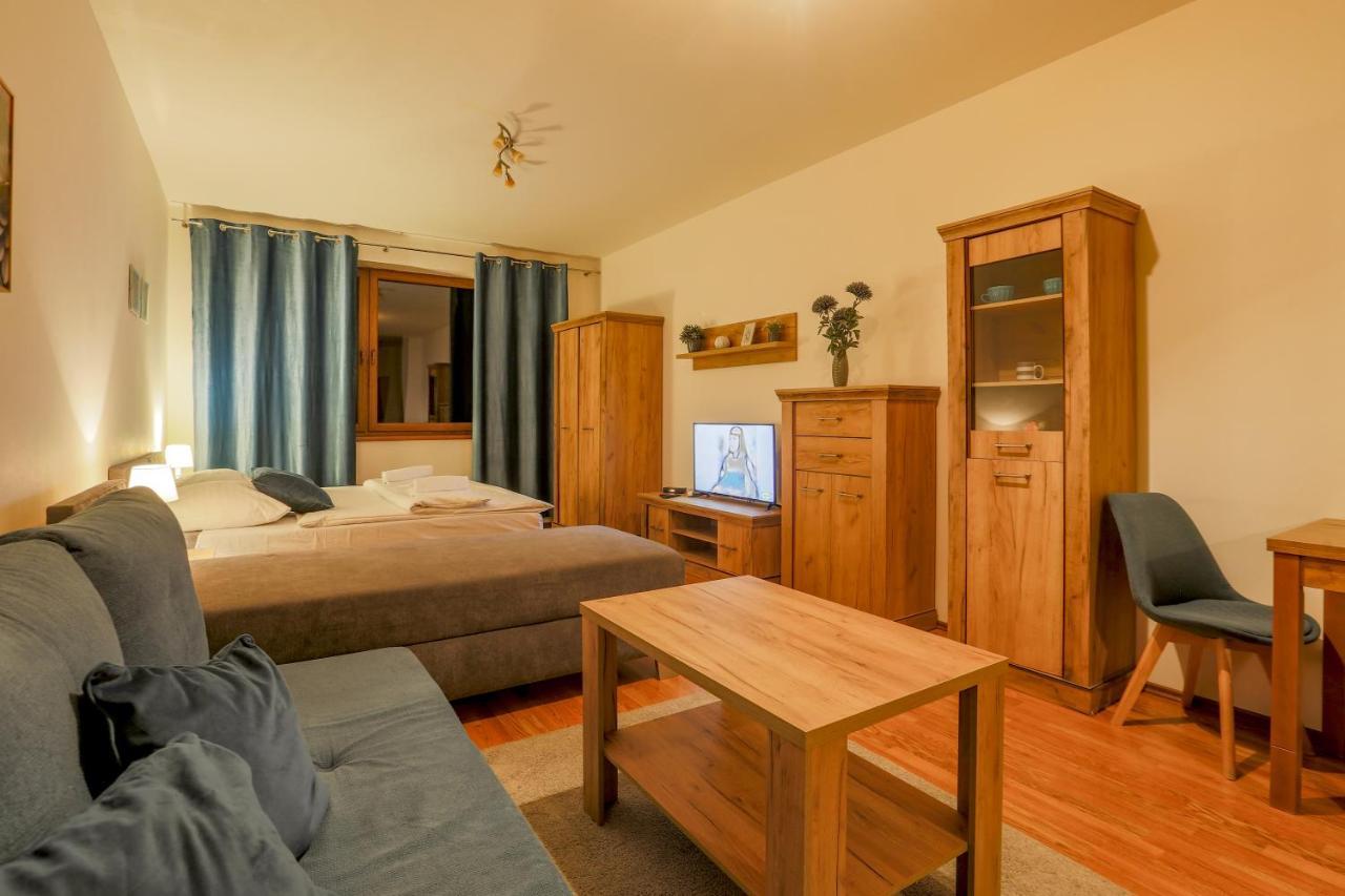 Apartmanovy Dom Fatrapark 1 S Wellness - Hlavna Recepcia Ruzomberok Buitenkant foto