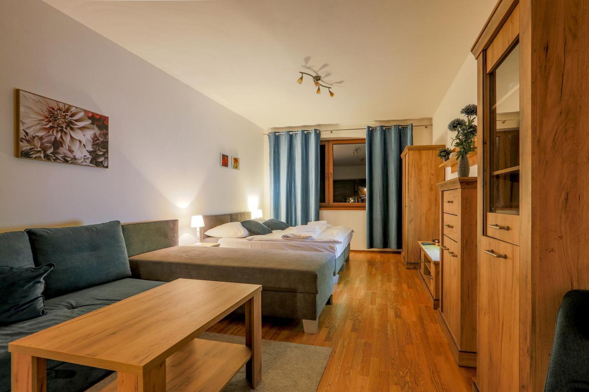 Apartmanovy Dom Fatrapark 1 S Wellness - Hlavna Recepcia Ruzomberok Buitenkant foto