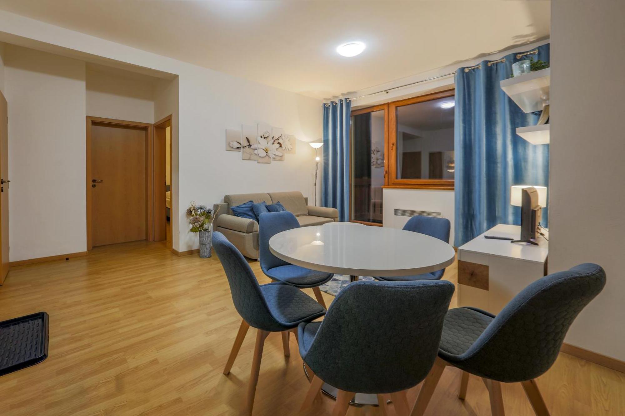 Apartmanovy Dom Fatrapark 1 S Wellness - Hlavna Recepcia Ruzomberok Buitenkant foto