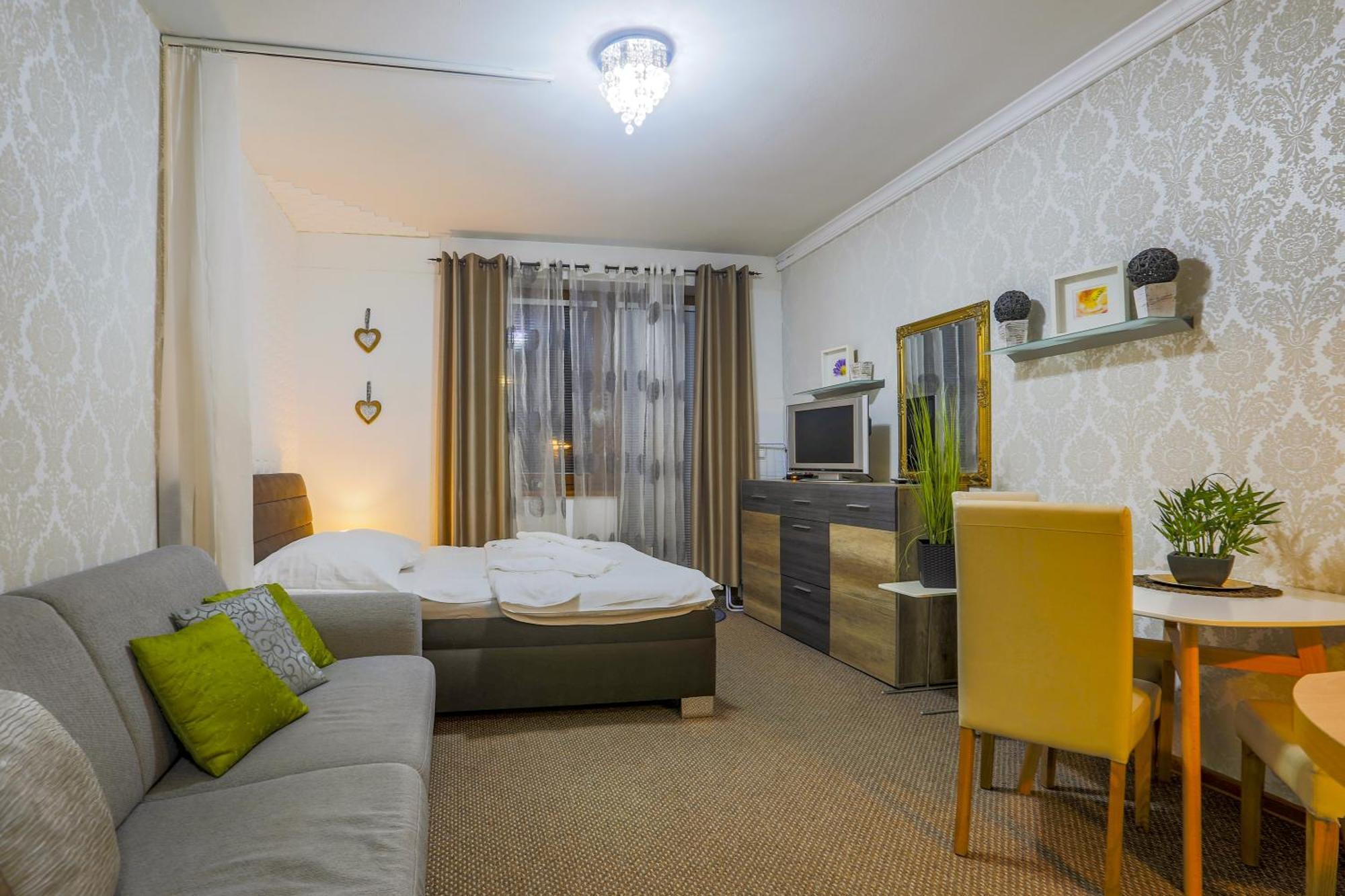 Apartmanovy Dom Fatrapark 1 S Wellness - Hlavna Recepcia Ruzomberok Buitenkant foto
